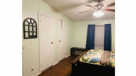 301 County Road 5716 Natalia TX 78059