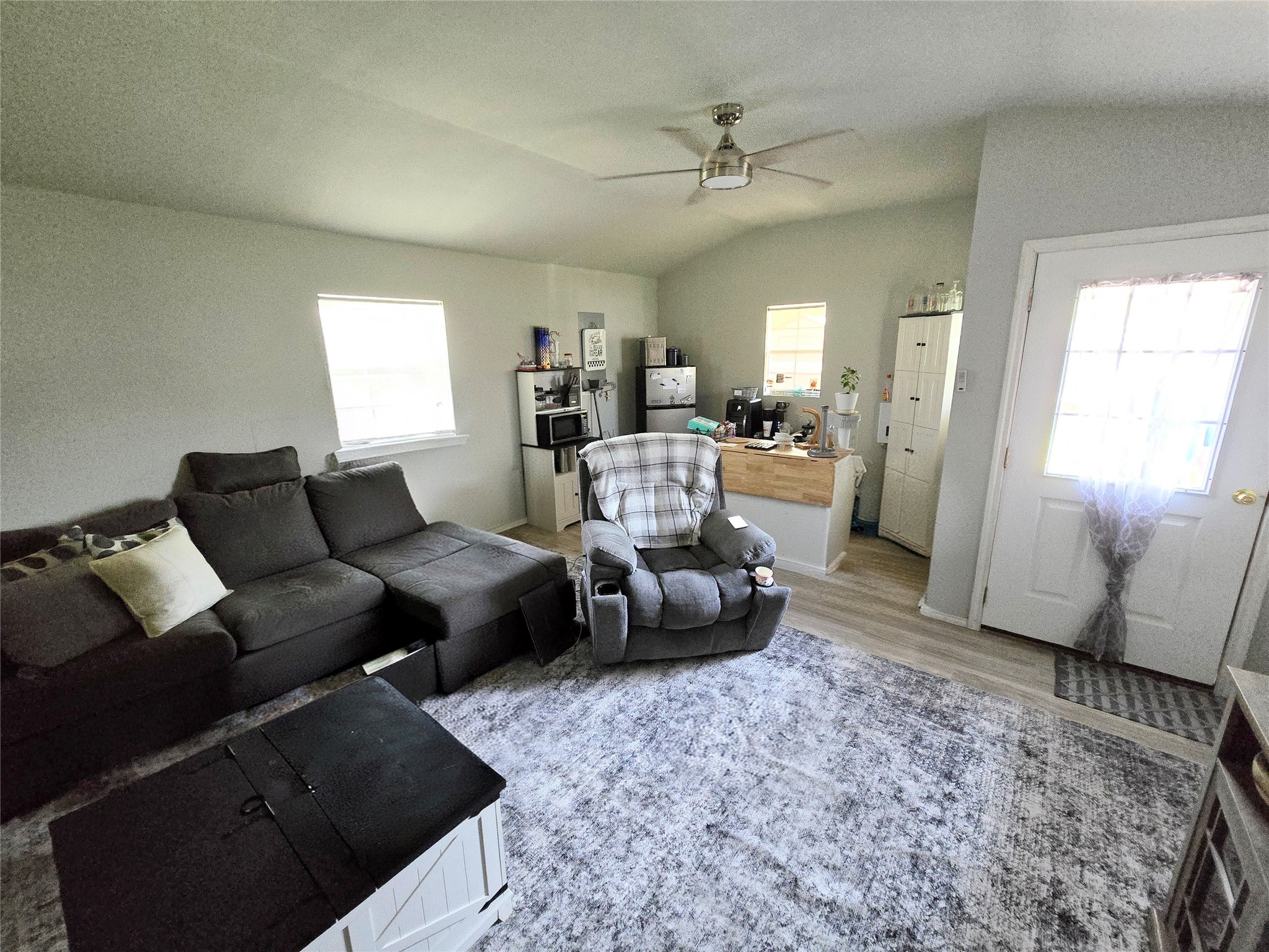 205 W Travis Street Karnes City TX 78118