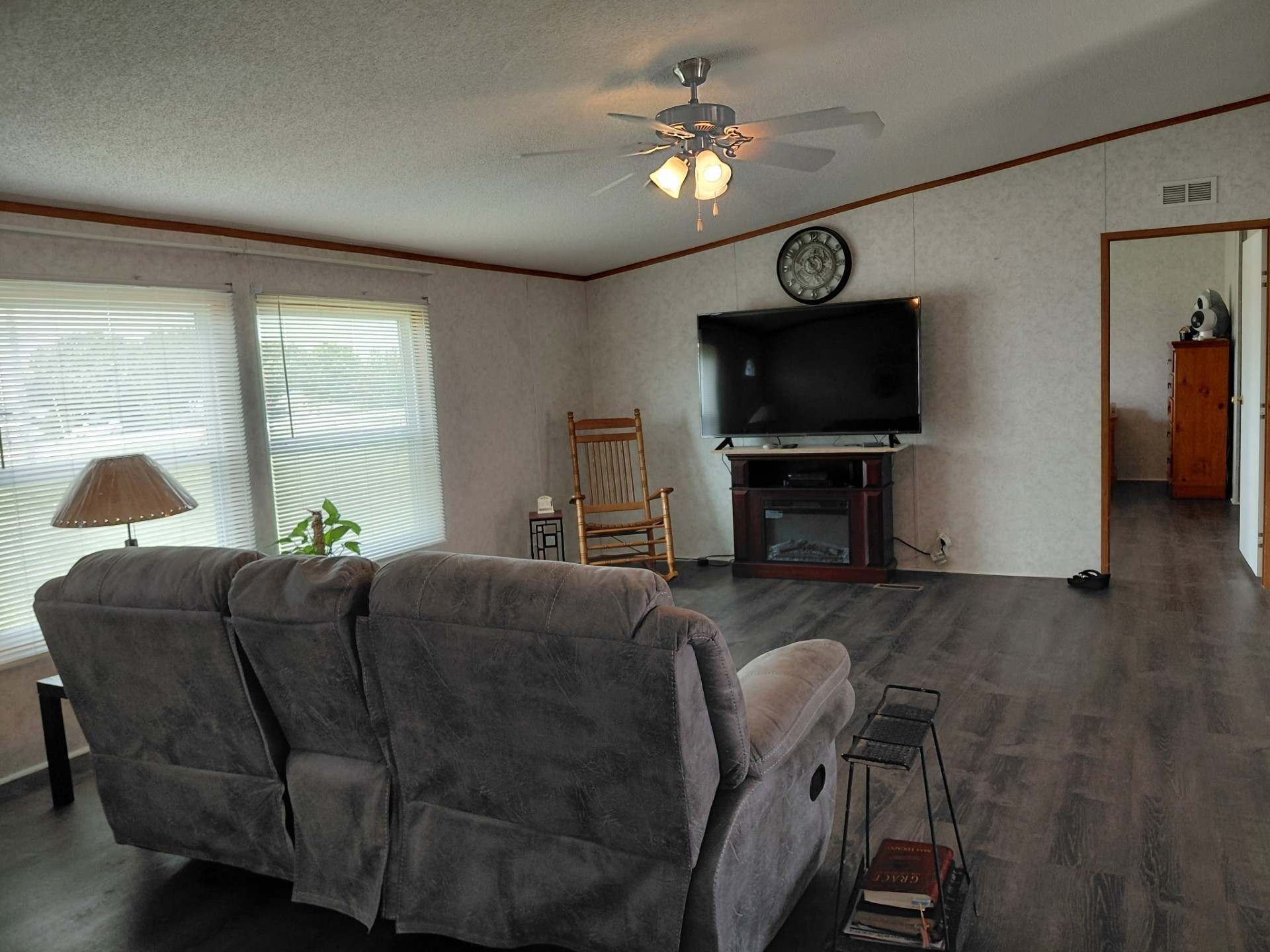 6141 County Road 593 Nevada TX 75173