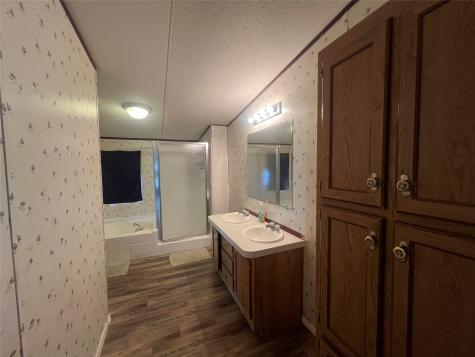 120 Pine Ridge Circle Southmayd TX 75092