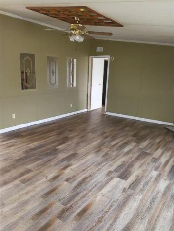 120 Pine Ridge Circle Southmayd TX 75092