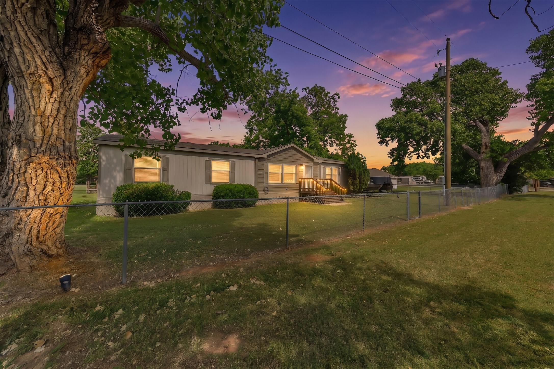 3401 Samoan Court Granbury TX 76048