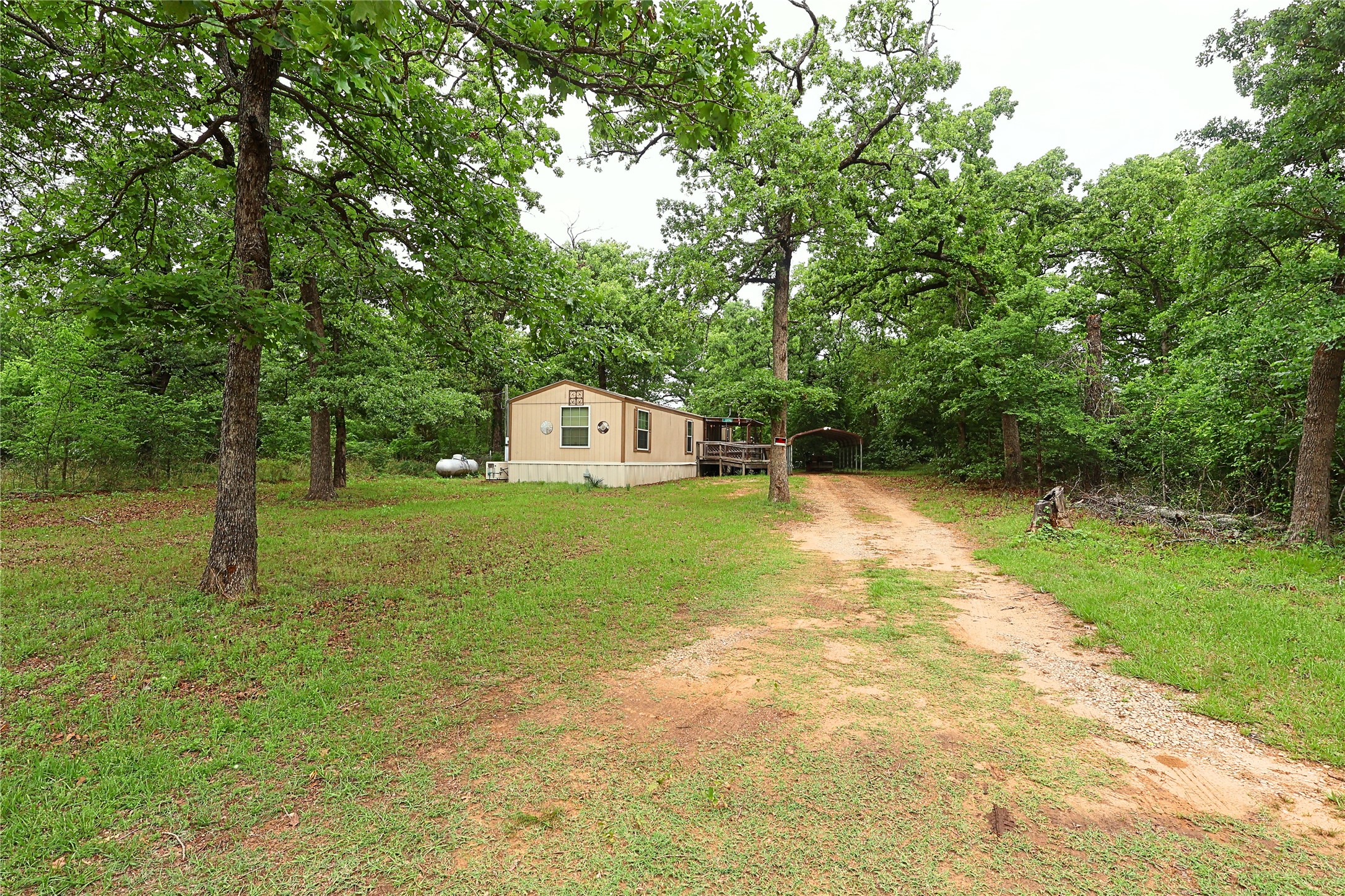 13990 Daniel Boone Lane Log Cabin TX 75148