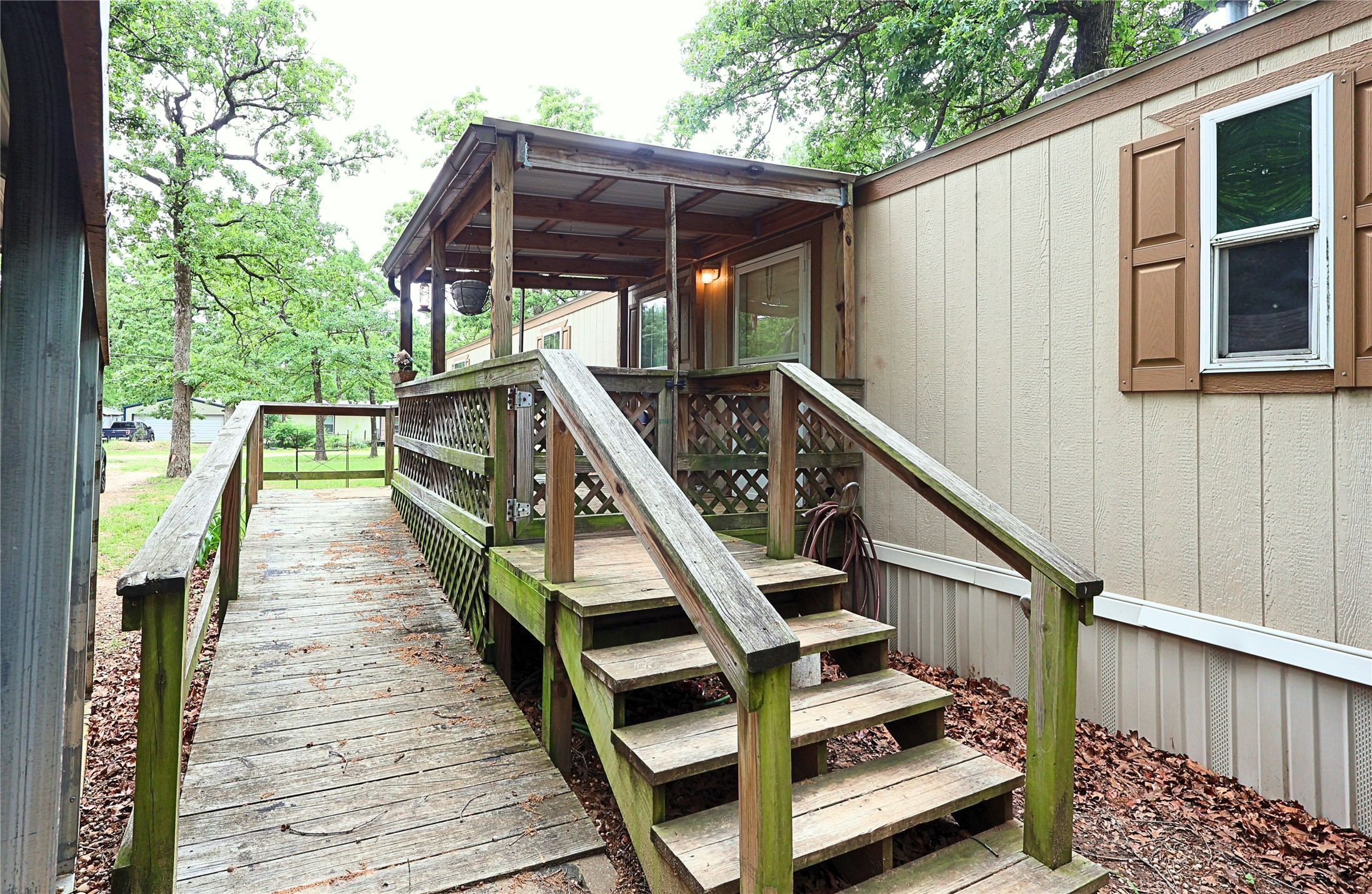 13990 Daniel Boone Lane Log Cabin TX 75148