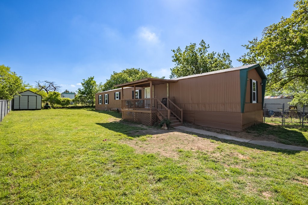 24 Lee Street Keene TX 76059