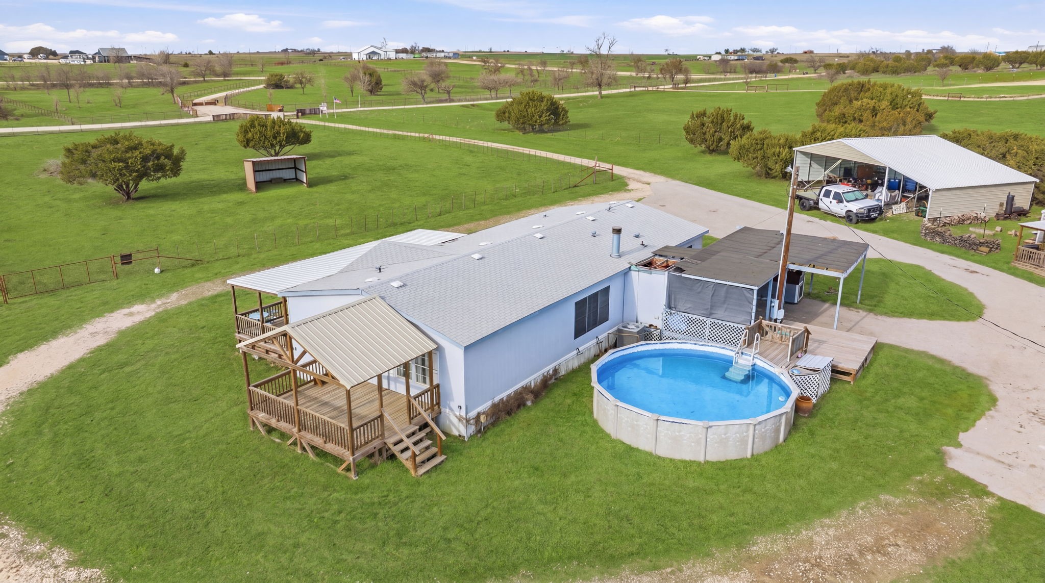 1565 County Road 233 Stephenville TX 76401
