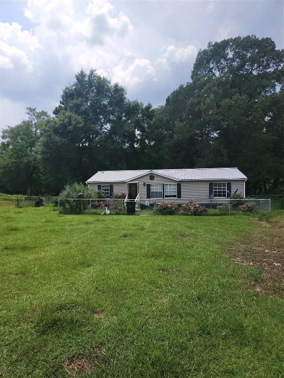 13484 County Road 2299 Arp TX 75750
