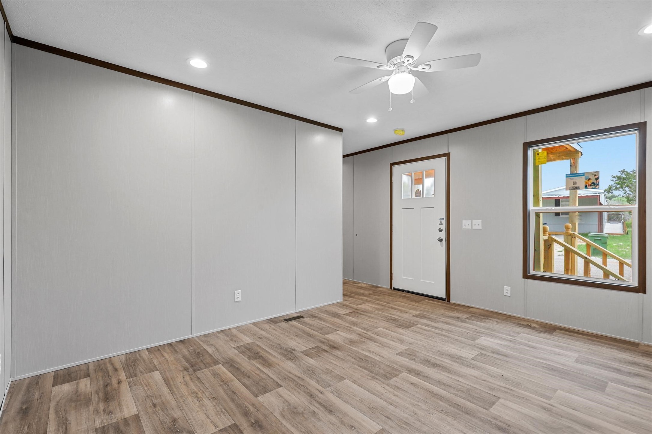 1107 Ridgeview Circle Granbury TX 76048