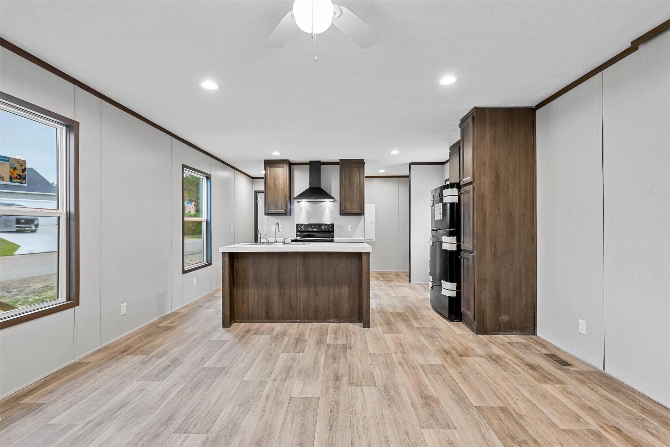 1107 Ridgeview Circle Granbury TX 76048
