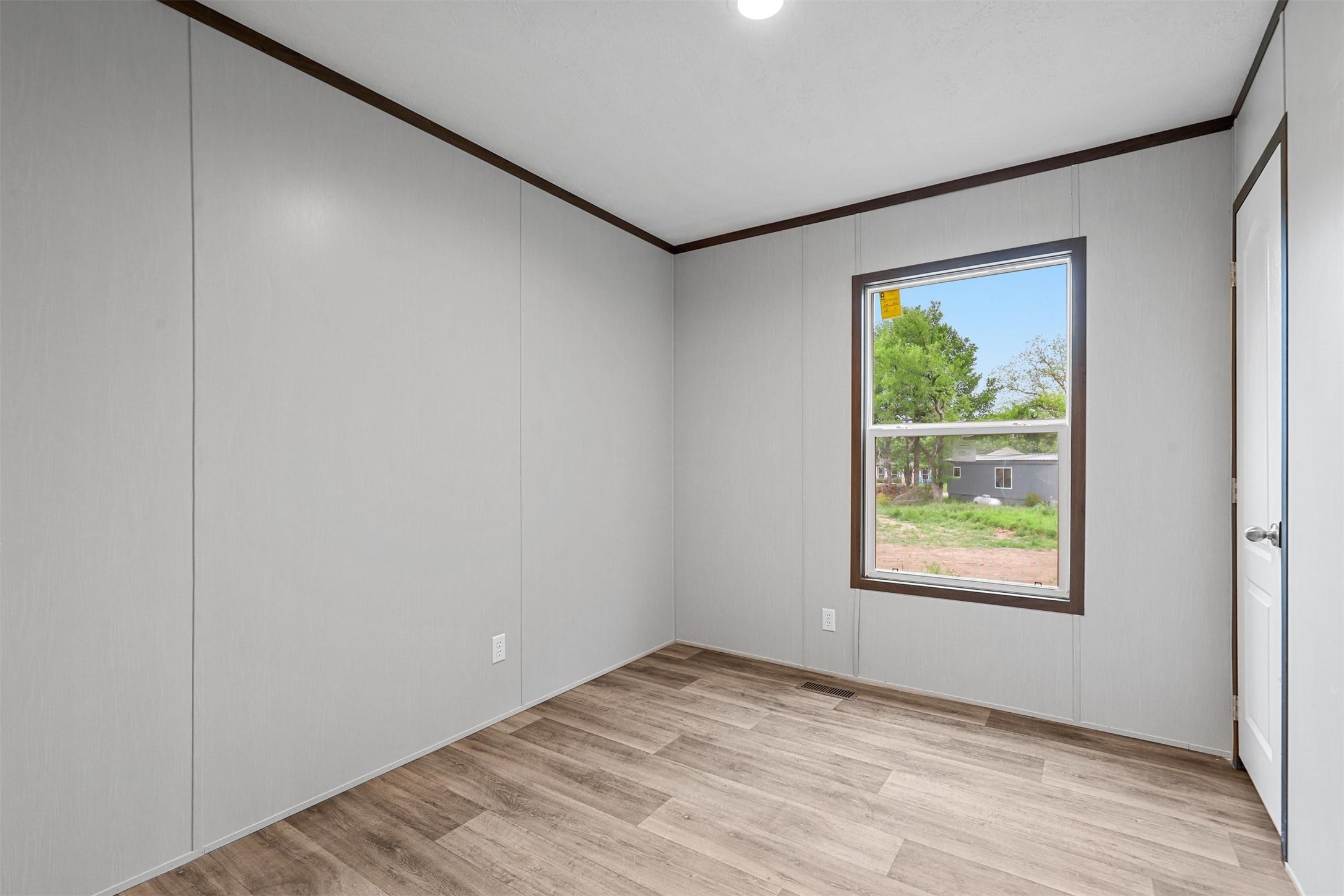1107 Ridgeview Circle Granbury TX 76048