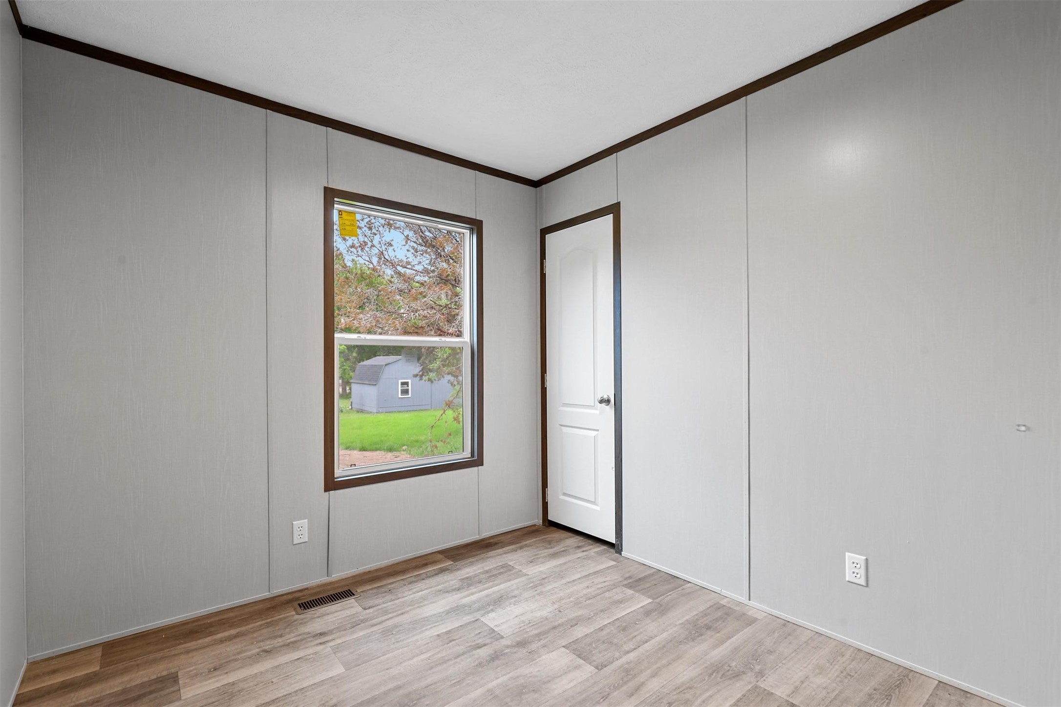 1107 Ridgeview Circle Granbury TX 76048