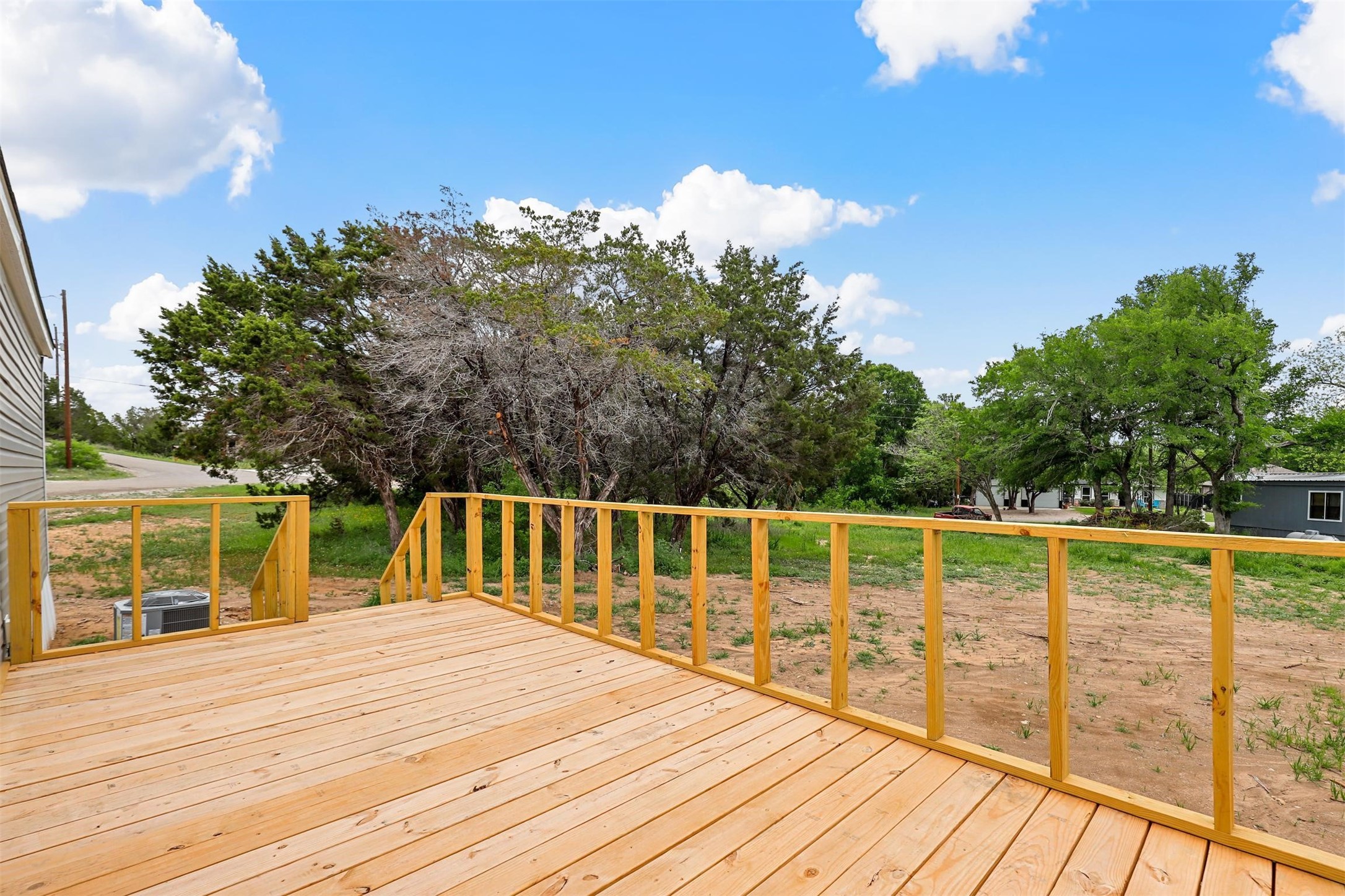 1107 Ridgeview Circle Granbury TX 76048