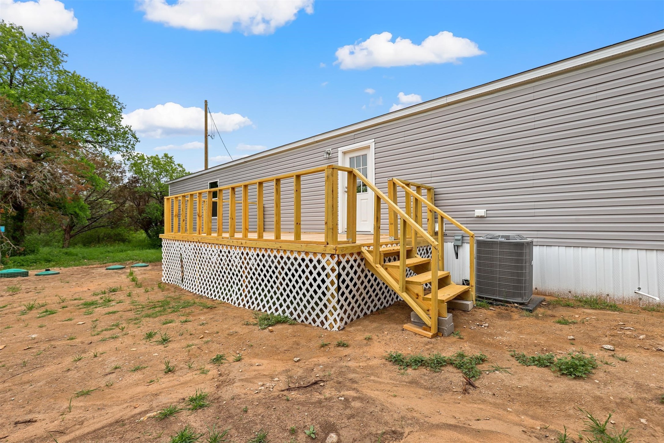 1107 Ridgeview Circle Granbury TX 76048