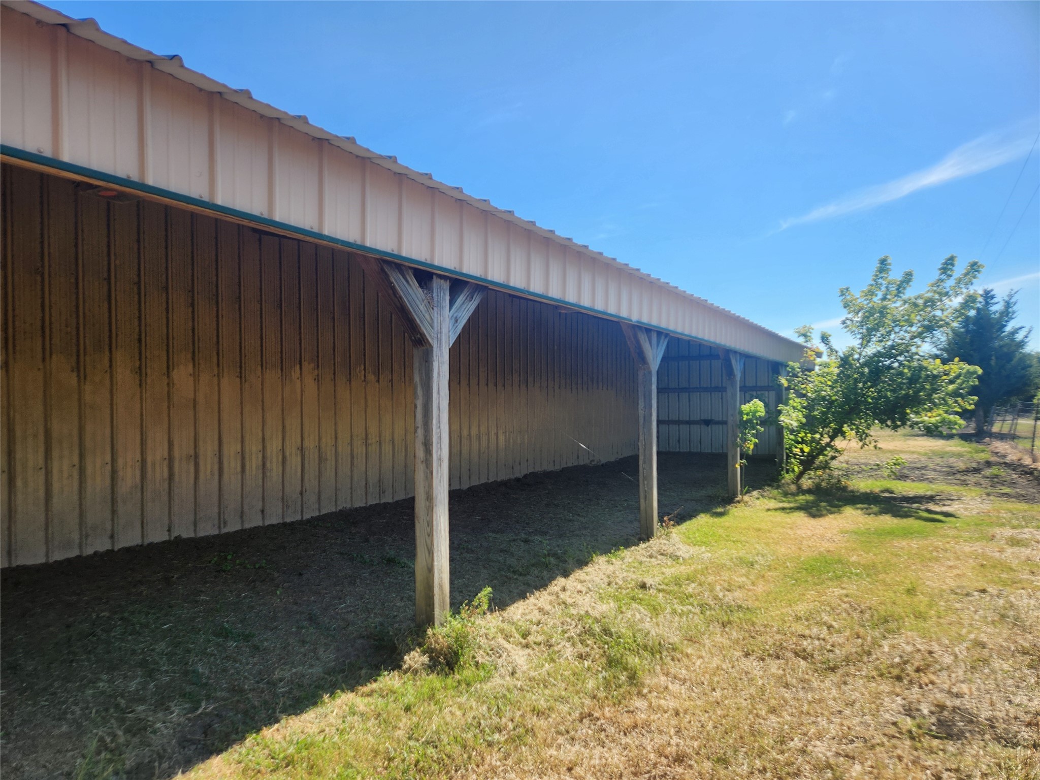 7981 Fm 697 Whitewright TX 75491