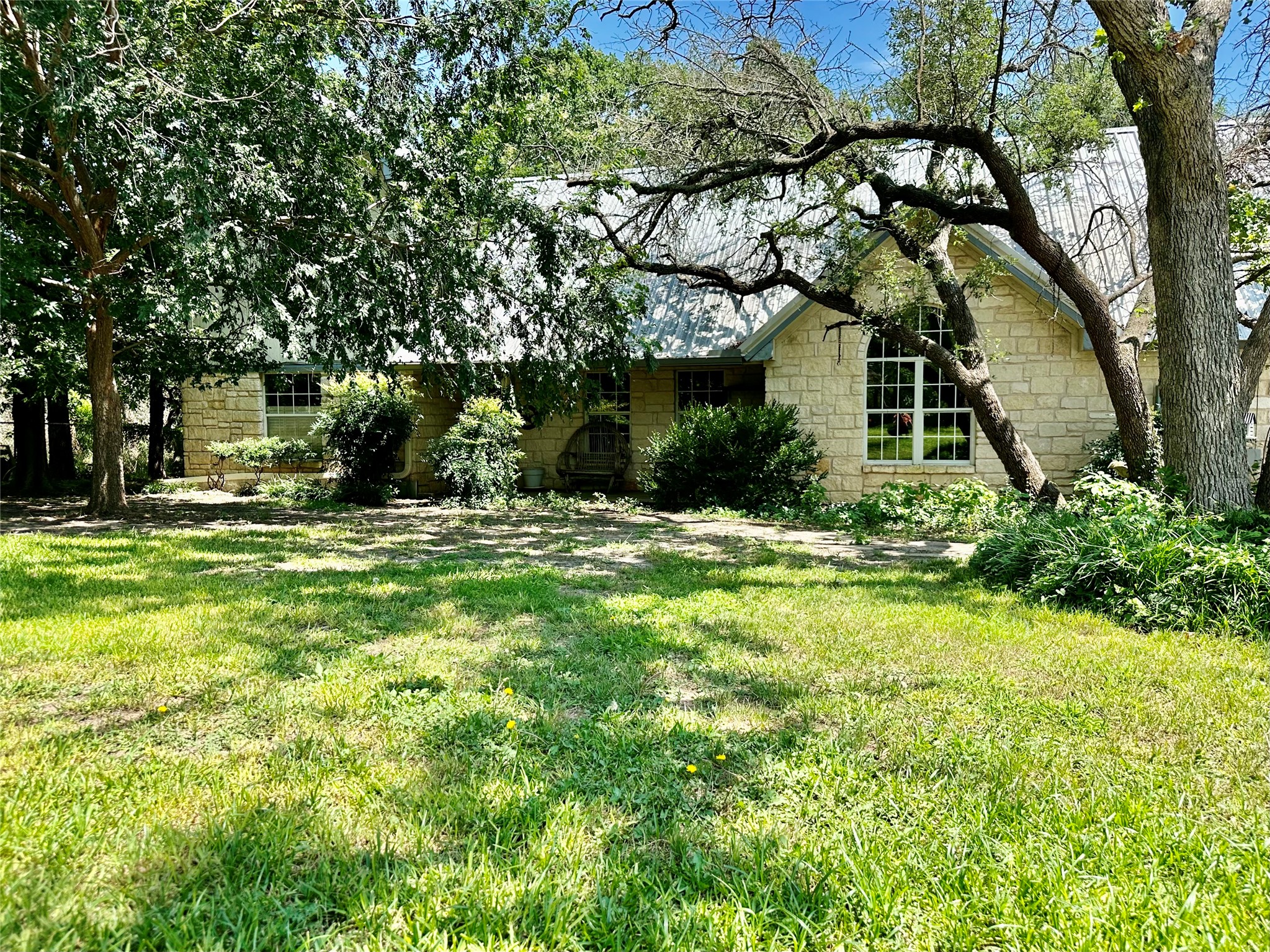 375 Private Road 1611 Stephenville TX 76401