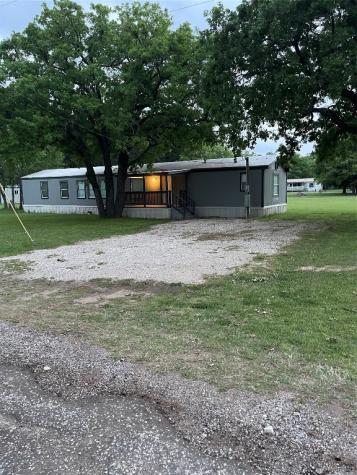 317 Teakwood Avenue Streetman TX 75859