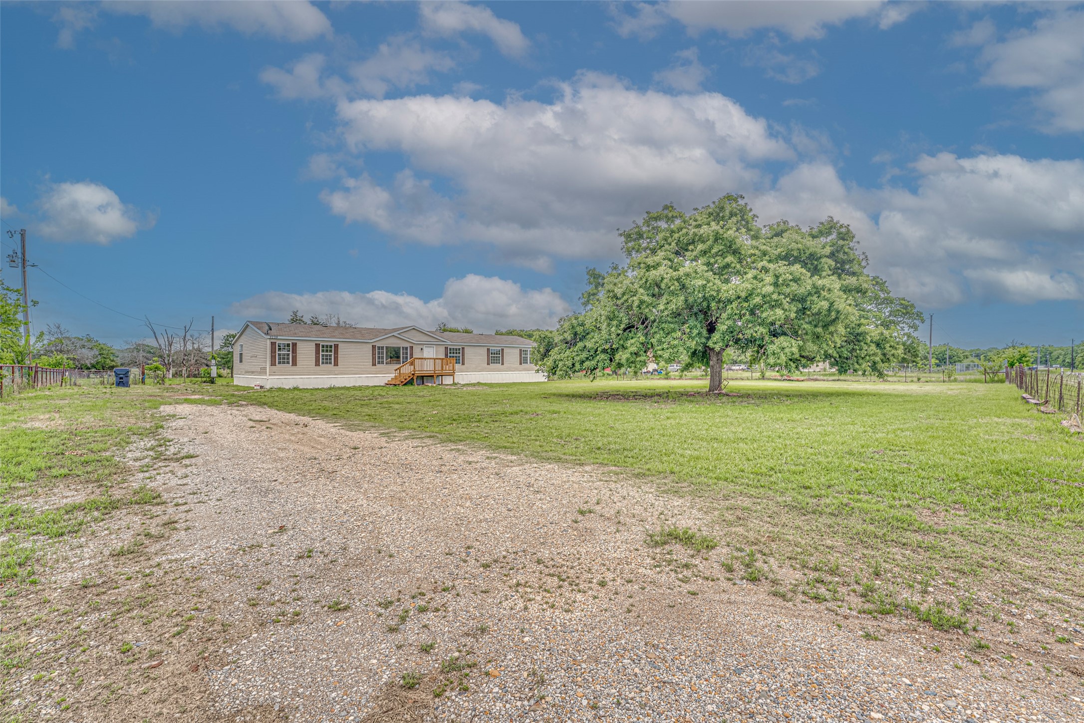 9239 Sabine Drive Quinlan TX 75474