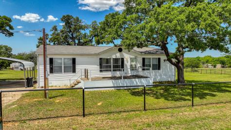 215 Dorothy Lane Springtown TX 76082