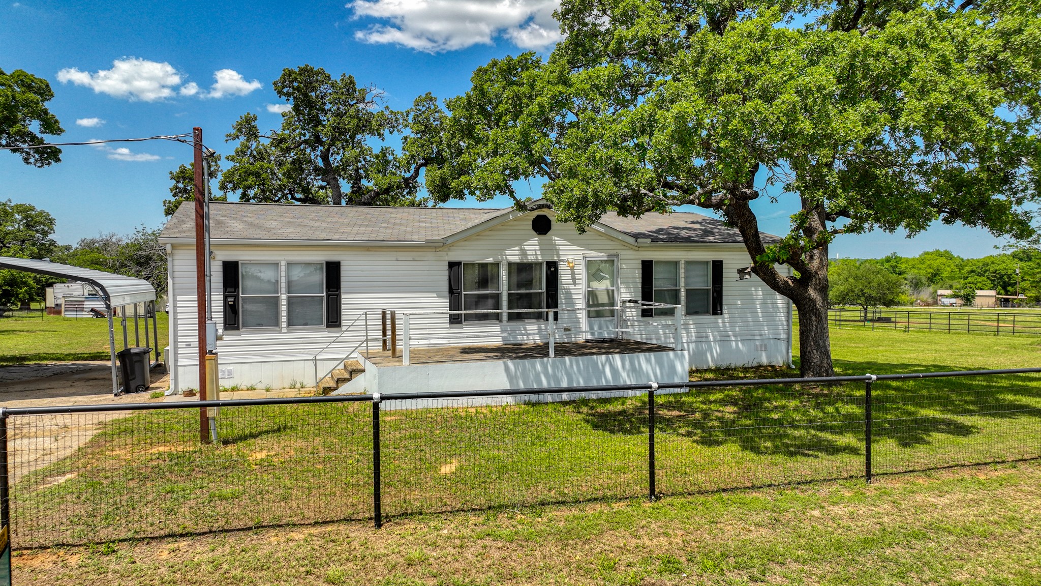 215 Dorothy Lane Springtown TX 76082
