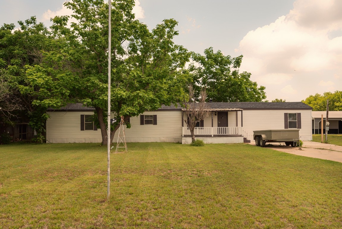 103 SW County Road 1006 Corsicana TX 75110