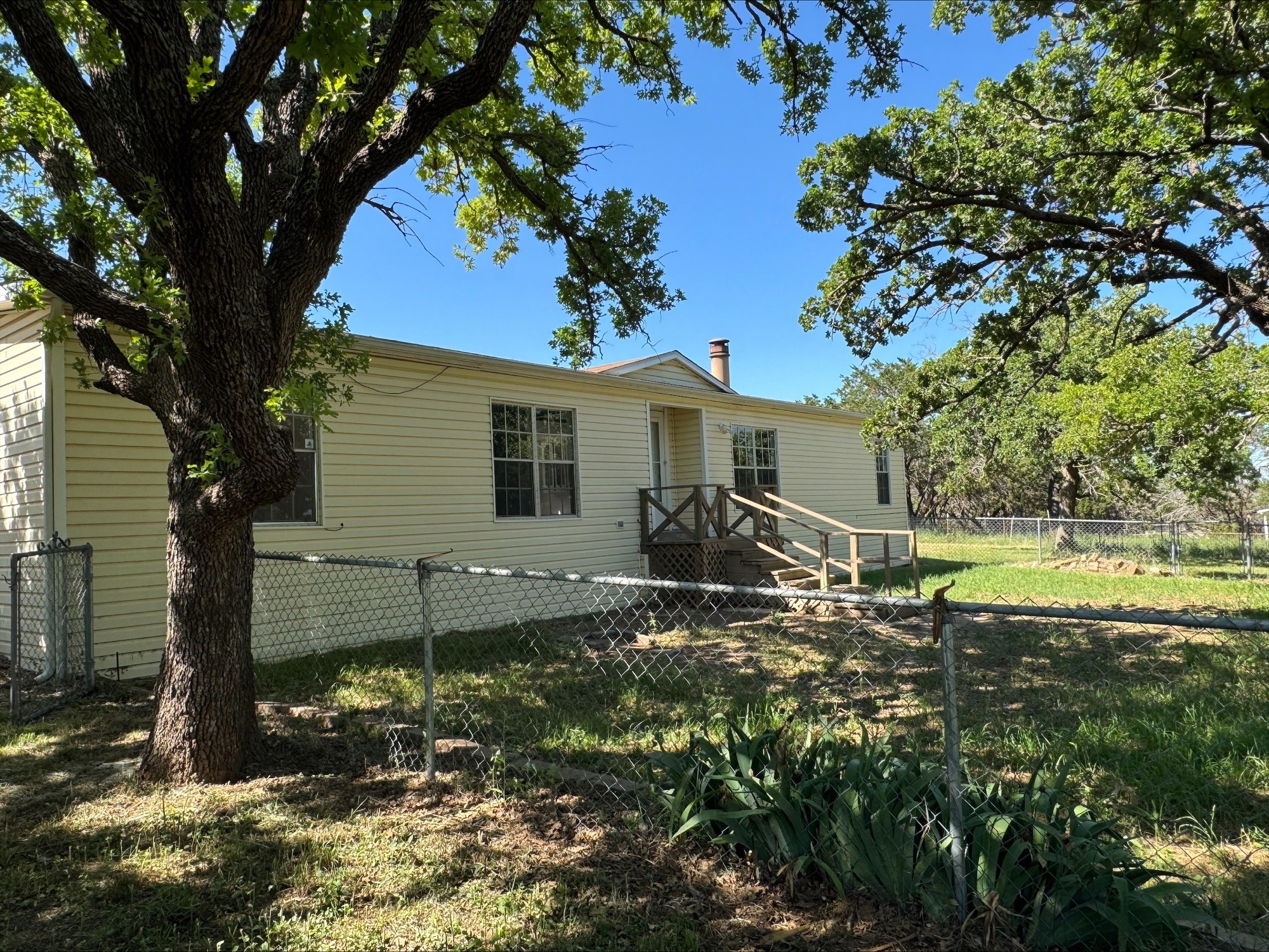402 County Road 655 Tuscola TX 79562