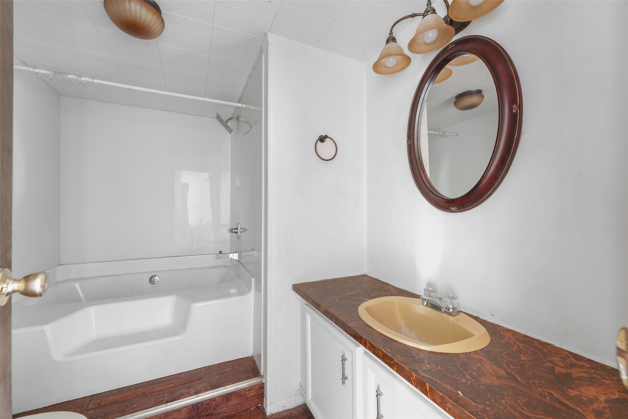 2300 Pecan Valley Cleburne TX 76031