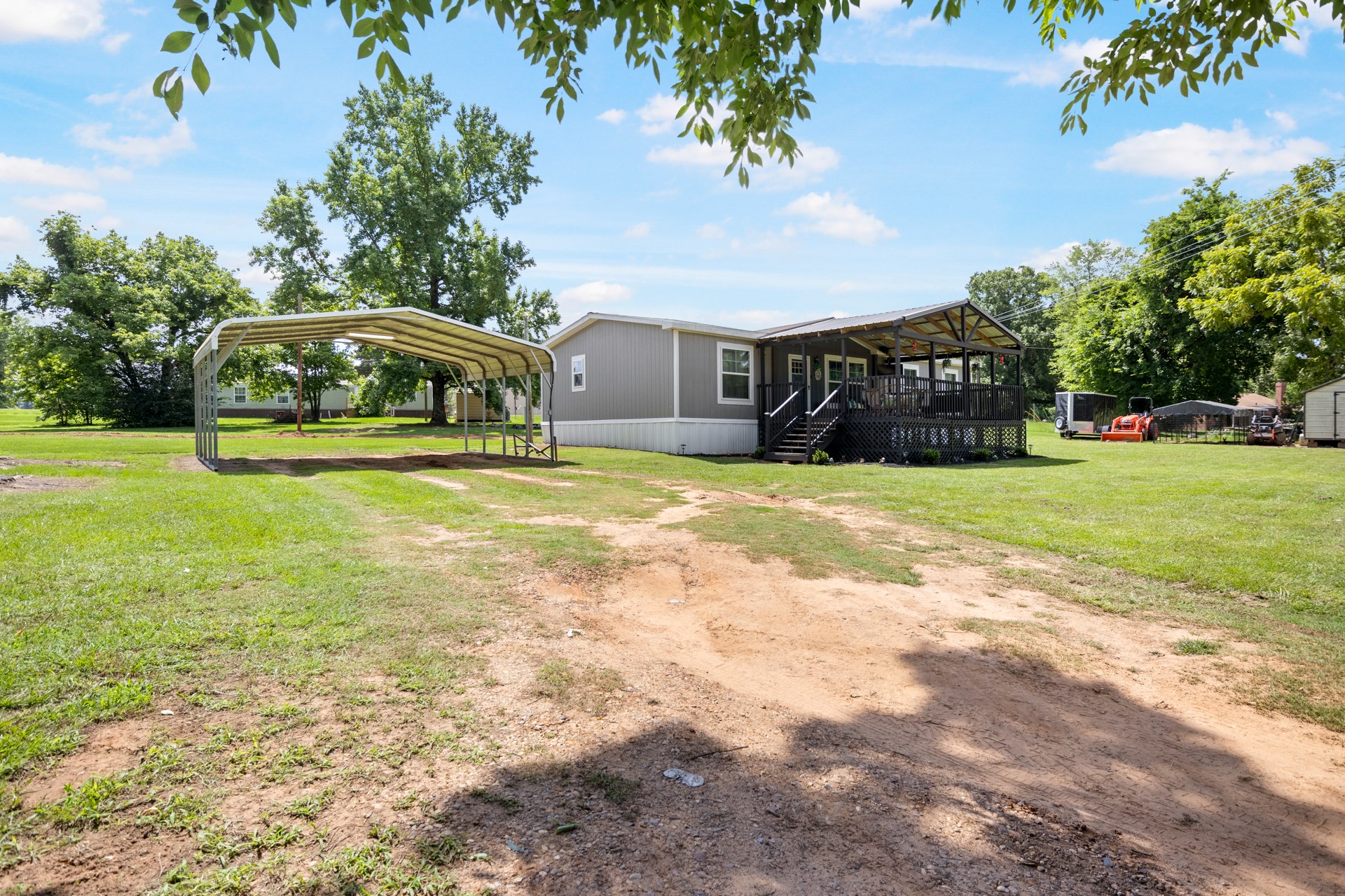 101 County Road 2872 Hughes Springs TX 75656