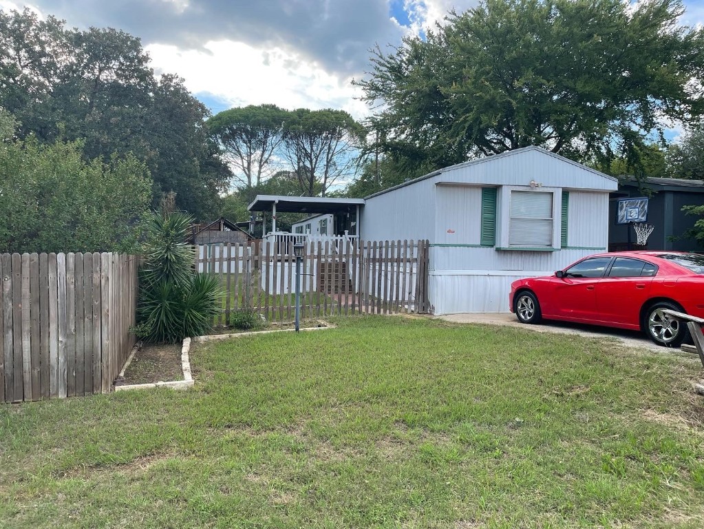 2201 Lake Vista Lane Denton TX 76208