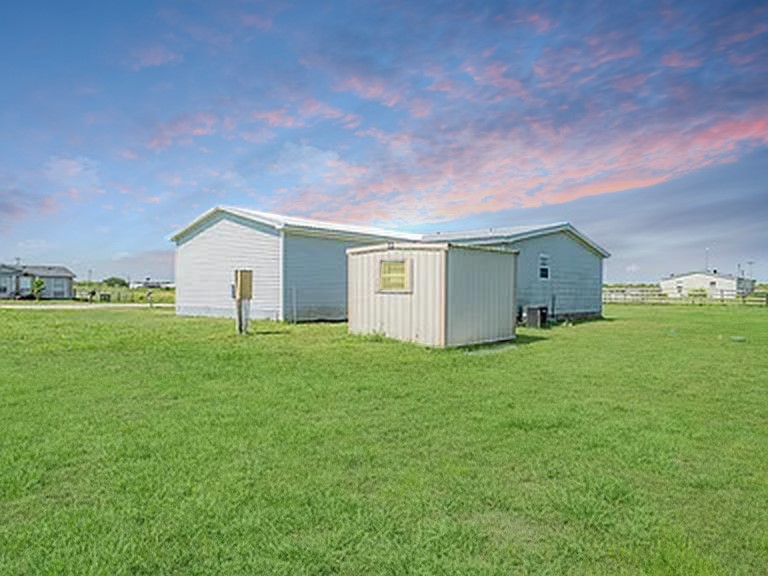 4055 Victor Boulevard Kemp TX 75143