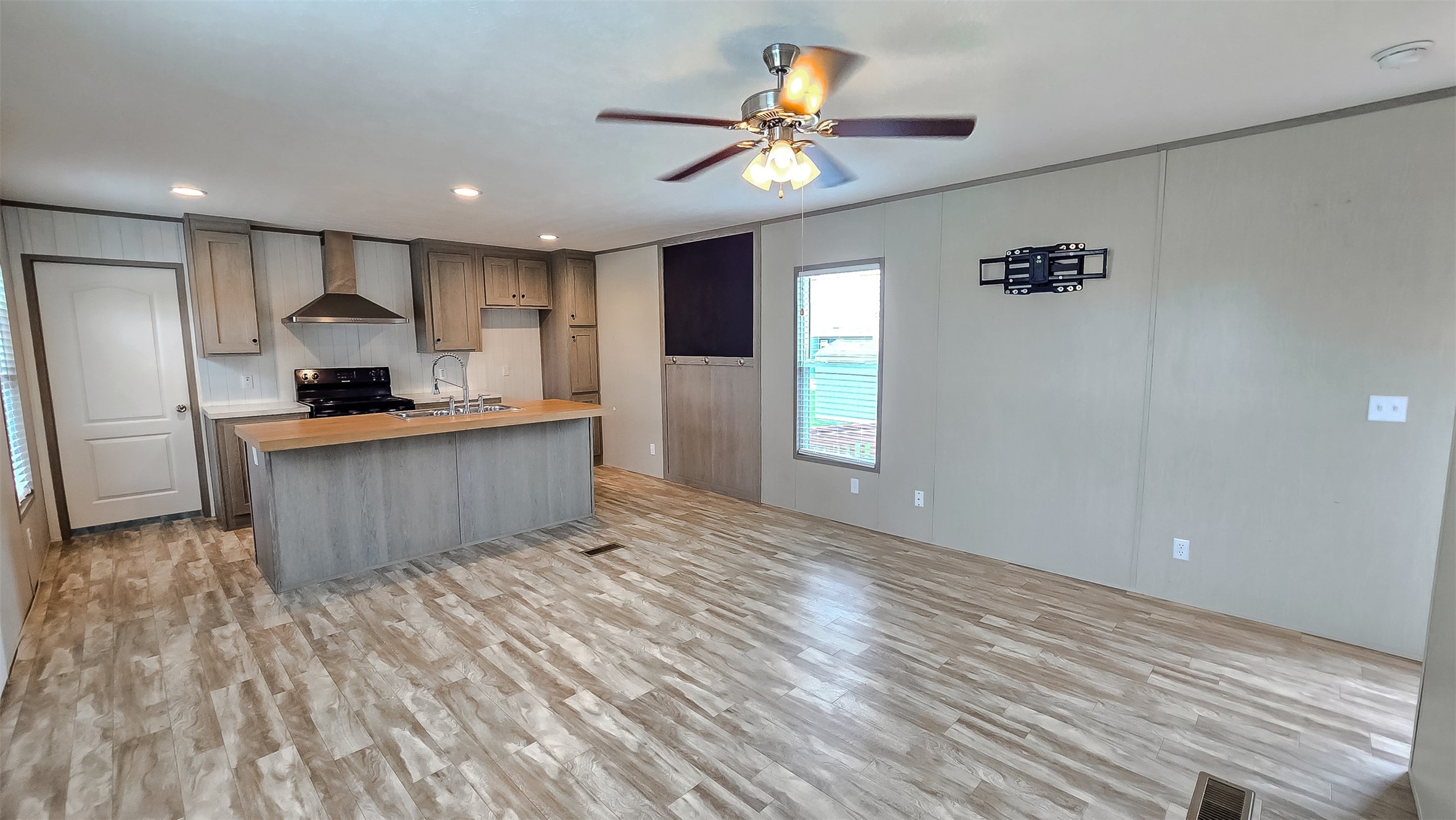 3803 Highway 180 E Mineral Wells TX 76067