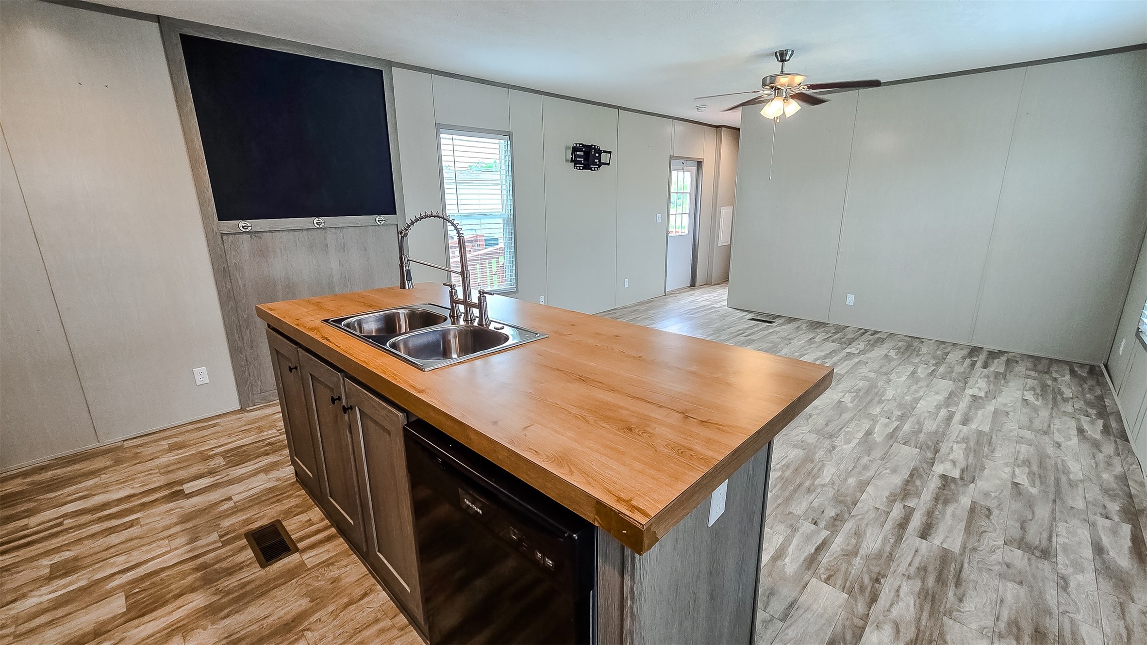 3803 Highway 180 E Mineral Wells TX 76067