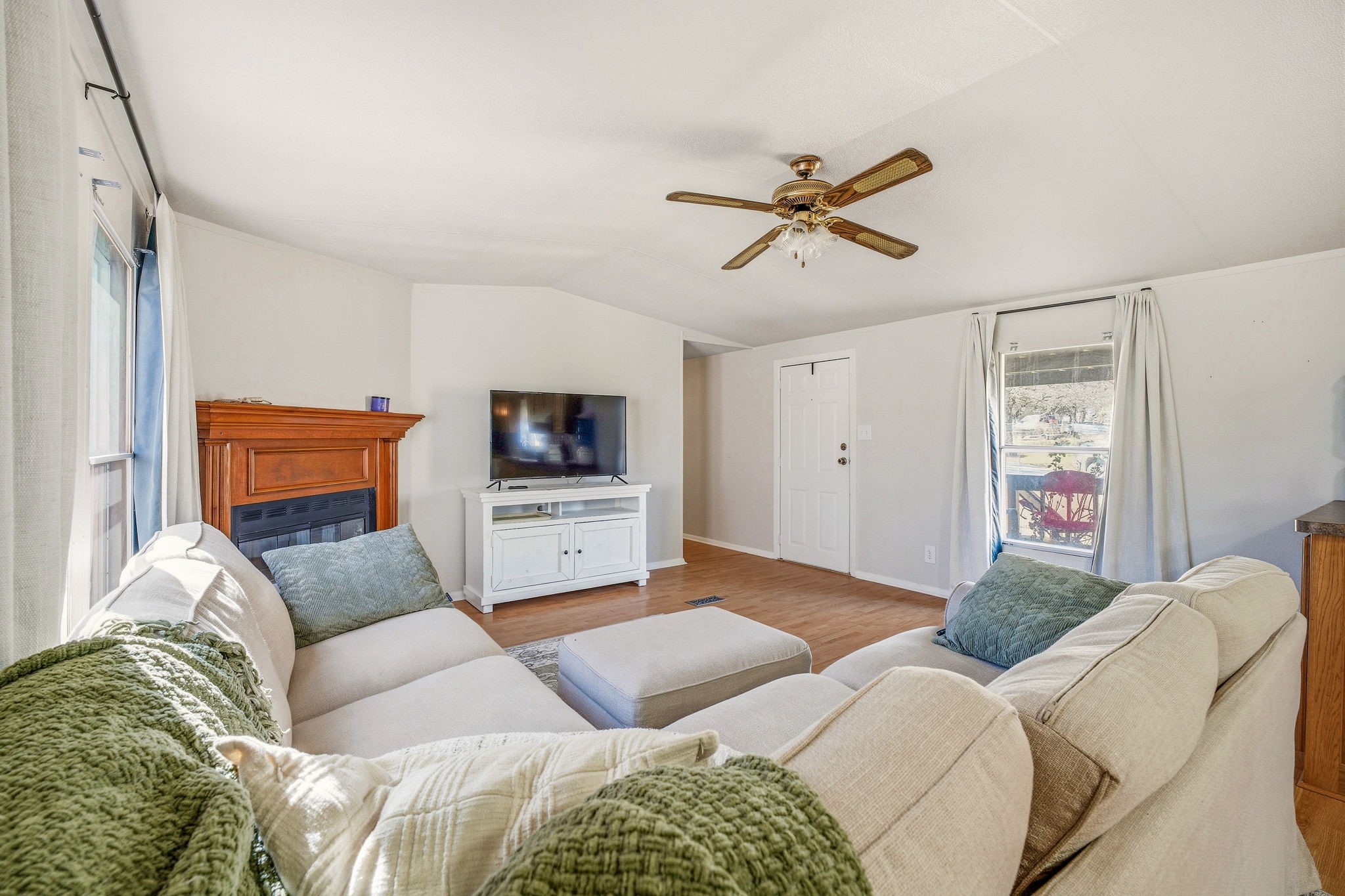420 Kennon Circle Palo Pinto TX 76484