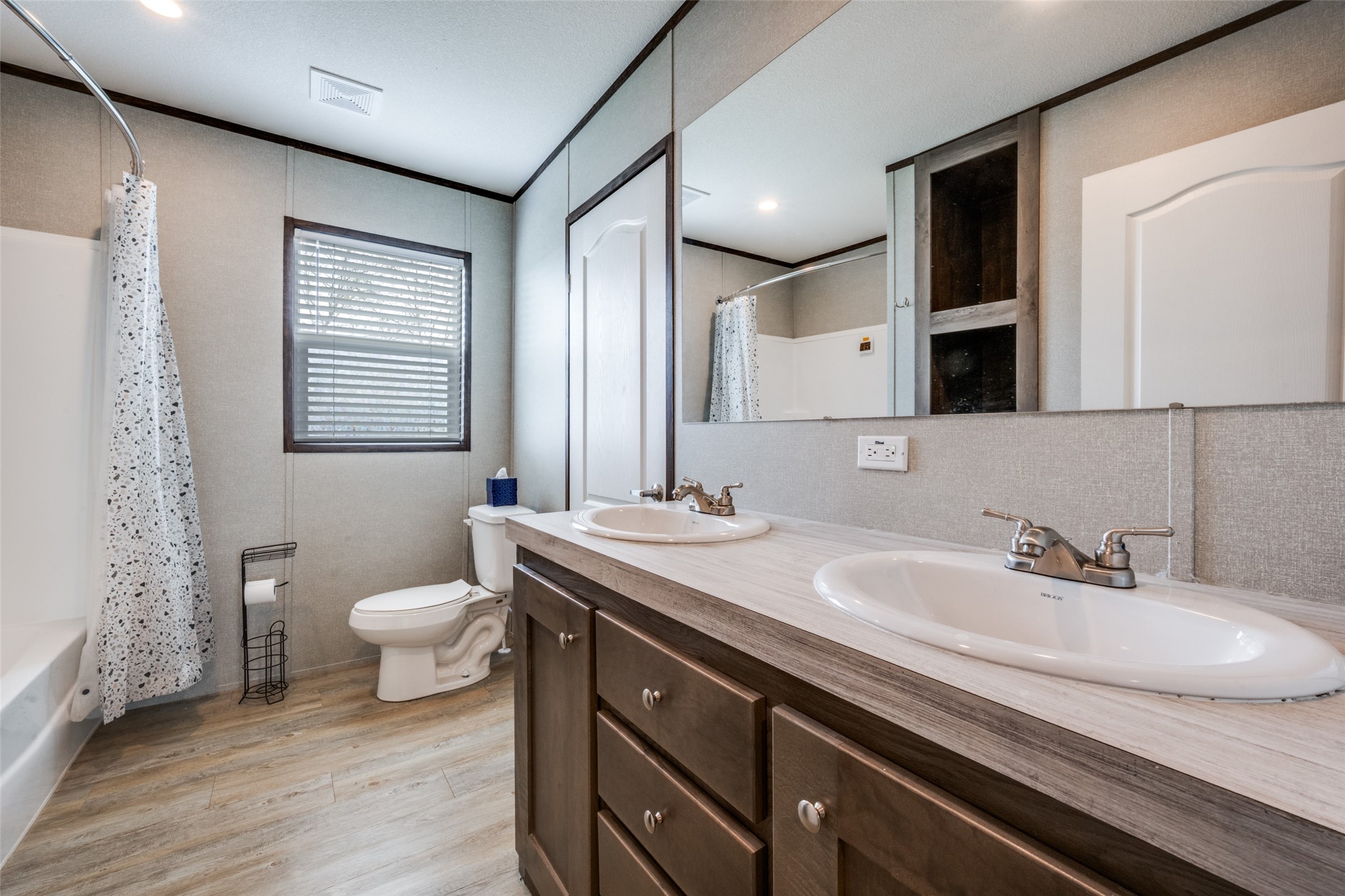 101 Shady Grove Drive Sanger TX 76266