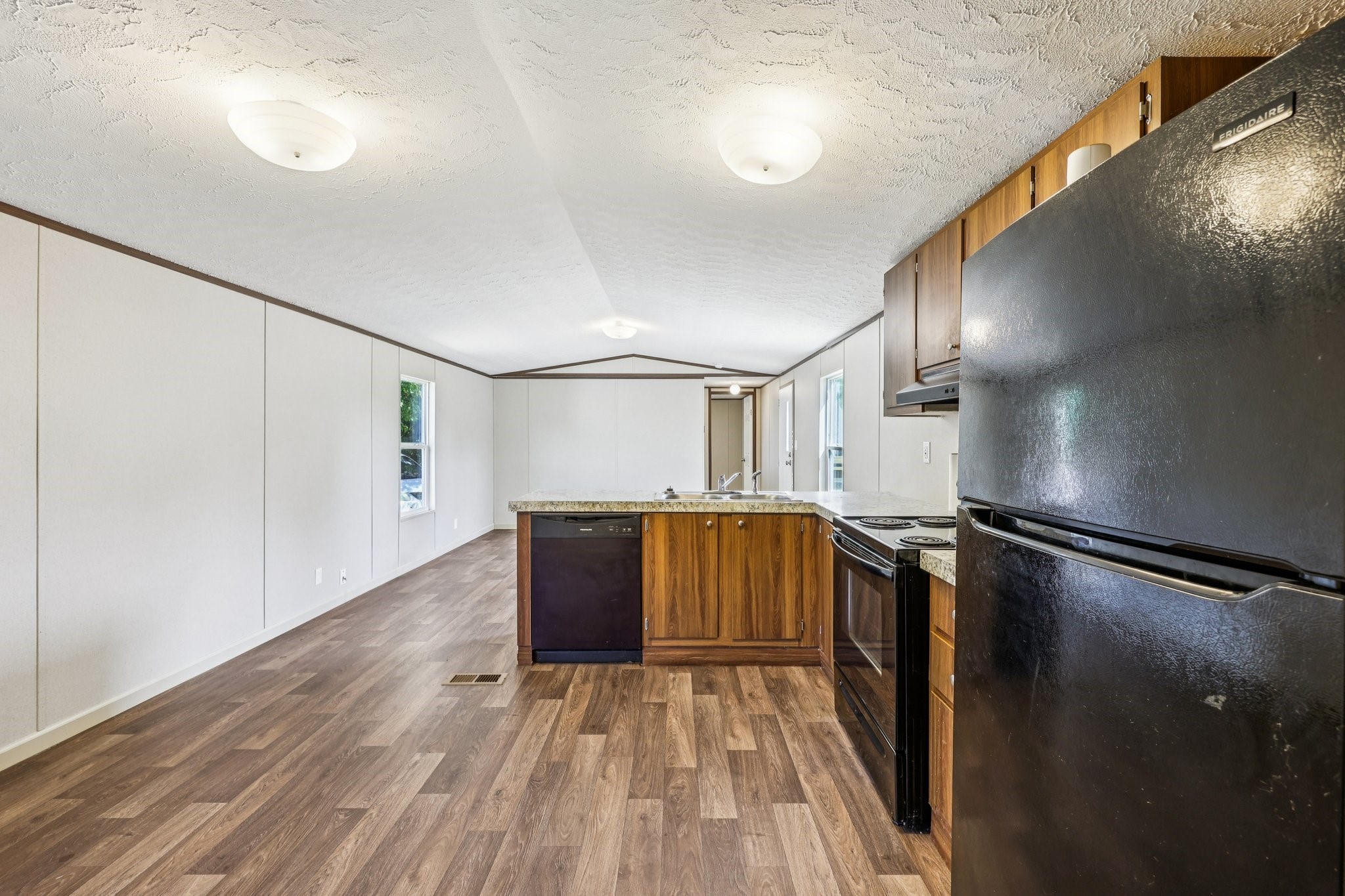 4214 Tejas Trail Granbury TX 76048
