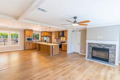 210 Grubbs Lane Gun Barrel City TX 75156