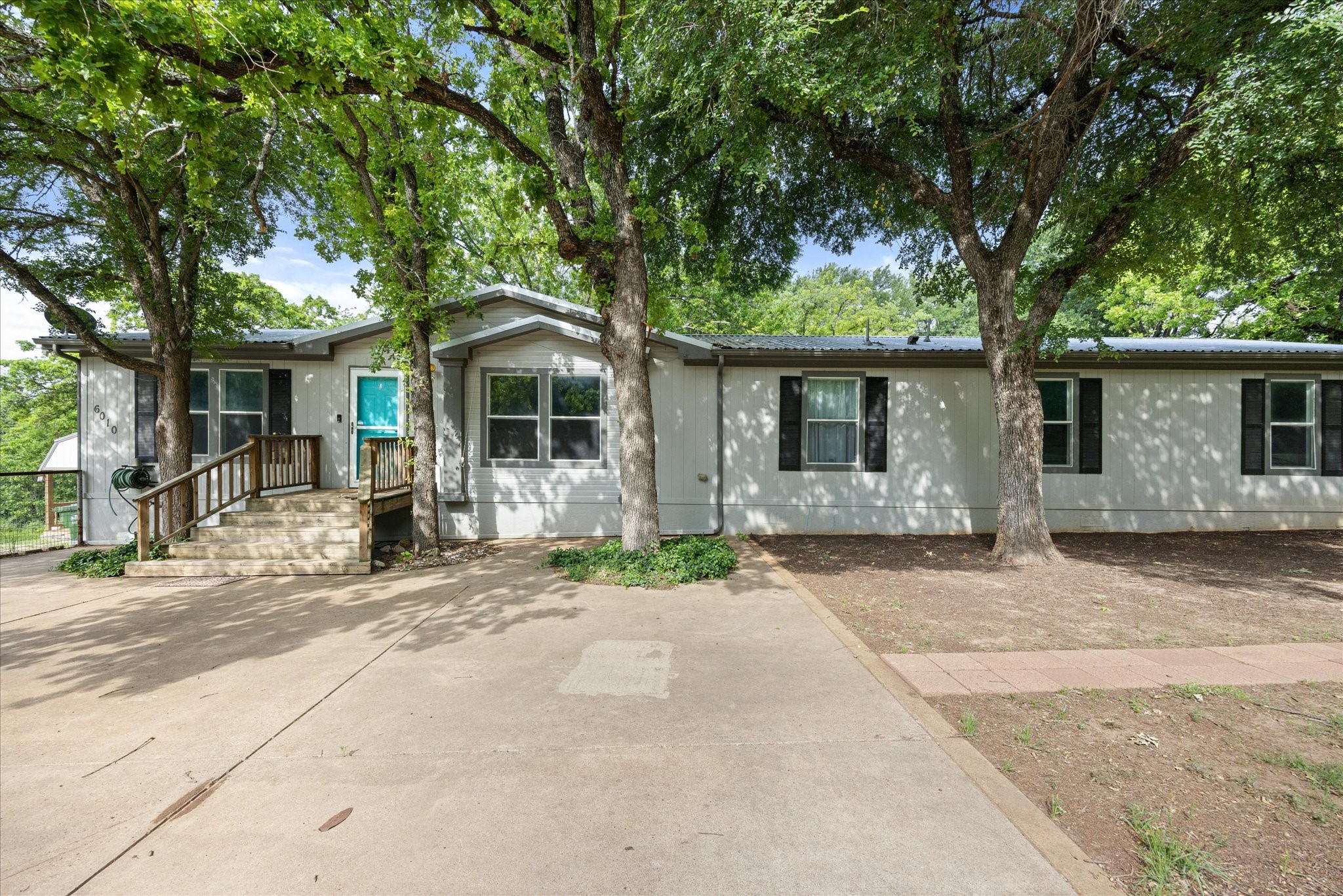 6010 Texas Trail Granbury TX 76048