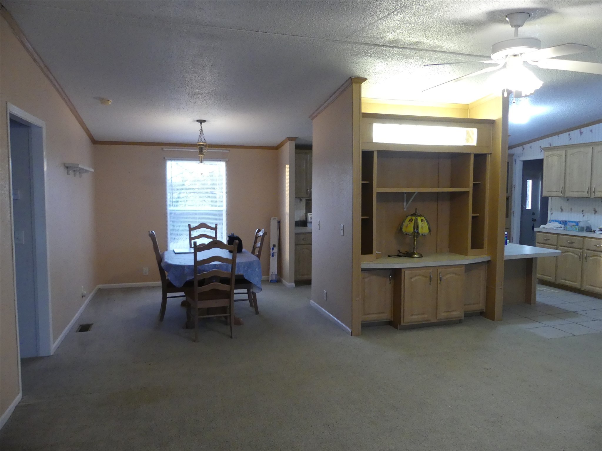 422 Hutchinson Street Bowie TX 76230