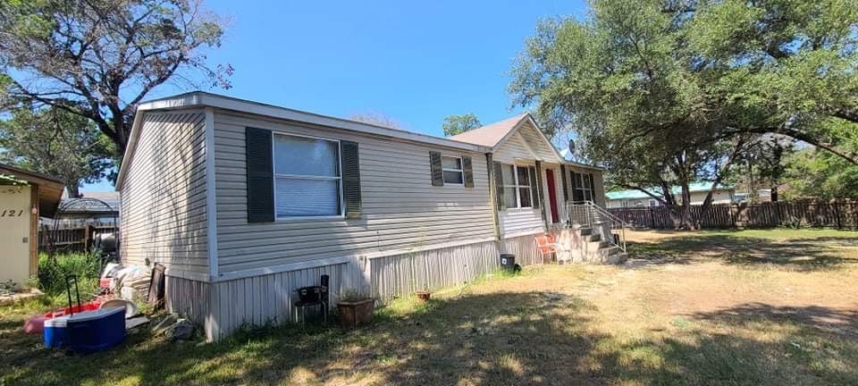 121 Derby Street Whitney TX 76692