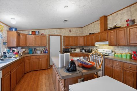 142 Vz County Road 4830 Ben Wheeler TX 75754