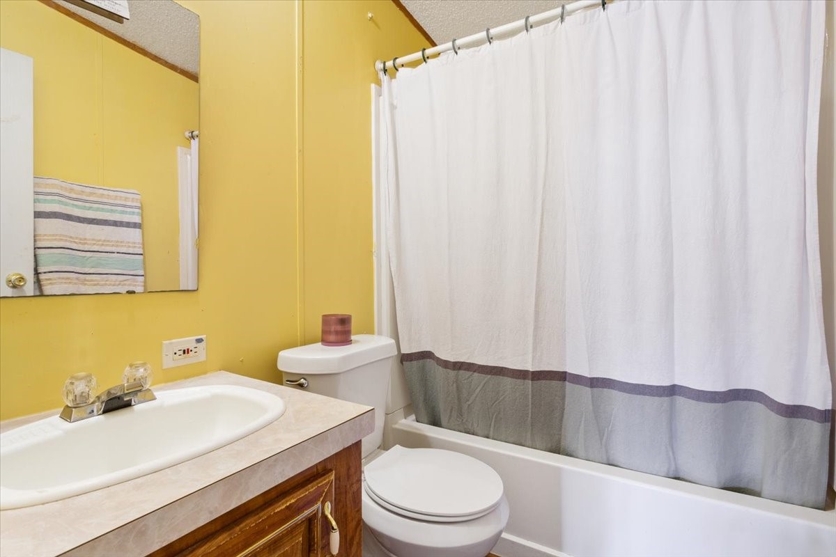 161 County Road 3120 Valley Mills TX 76689