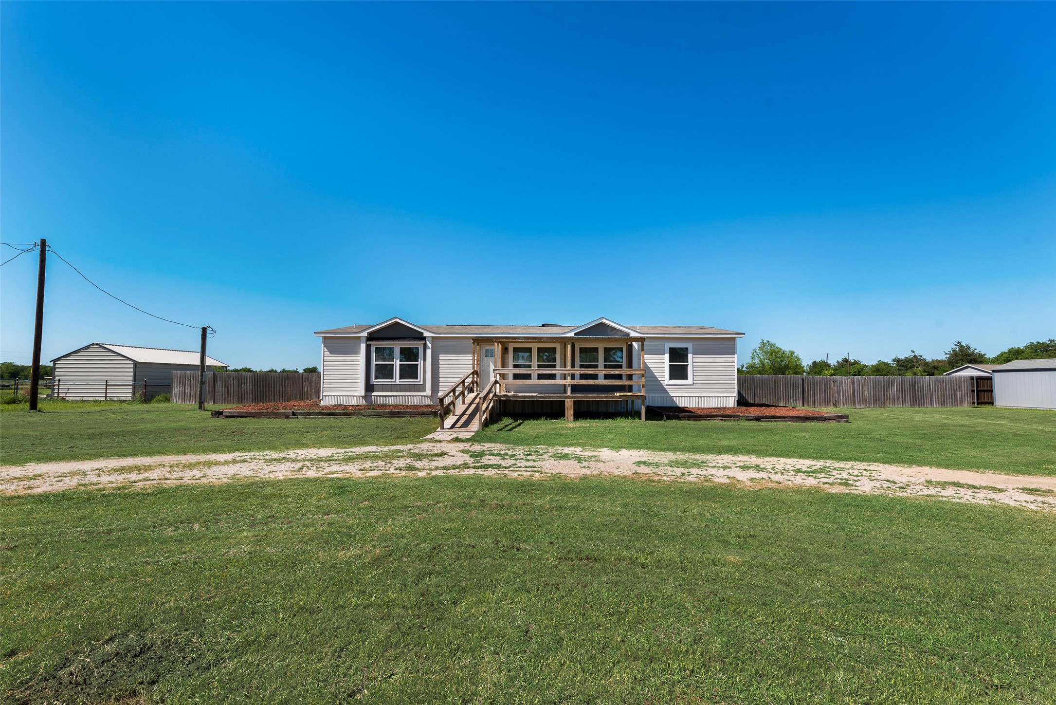 168 Vz County Road 3831 Wills Point TX 75169