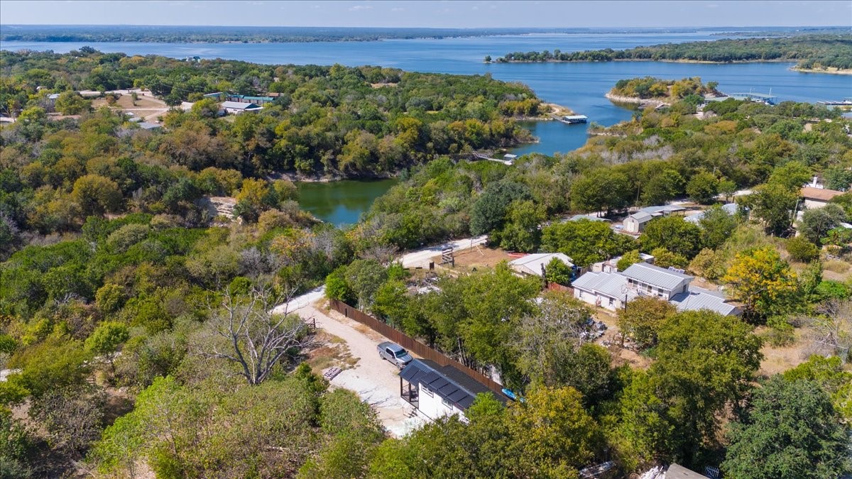 202 Choctaw Trail Whitney TX 76692