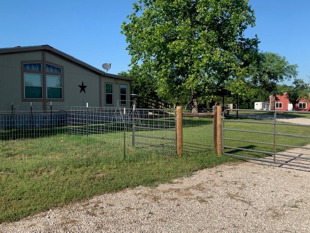 1521 Fm 590 Comanche TX 76442