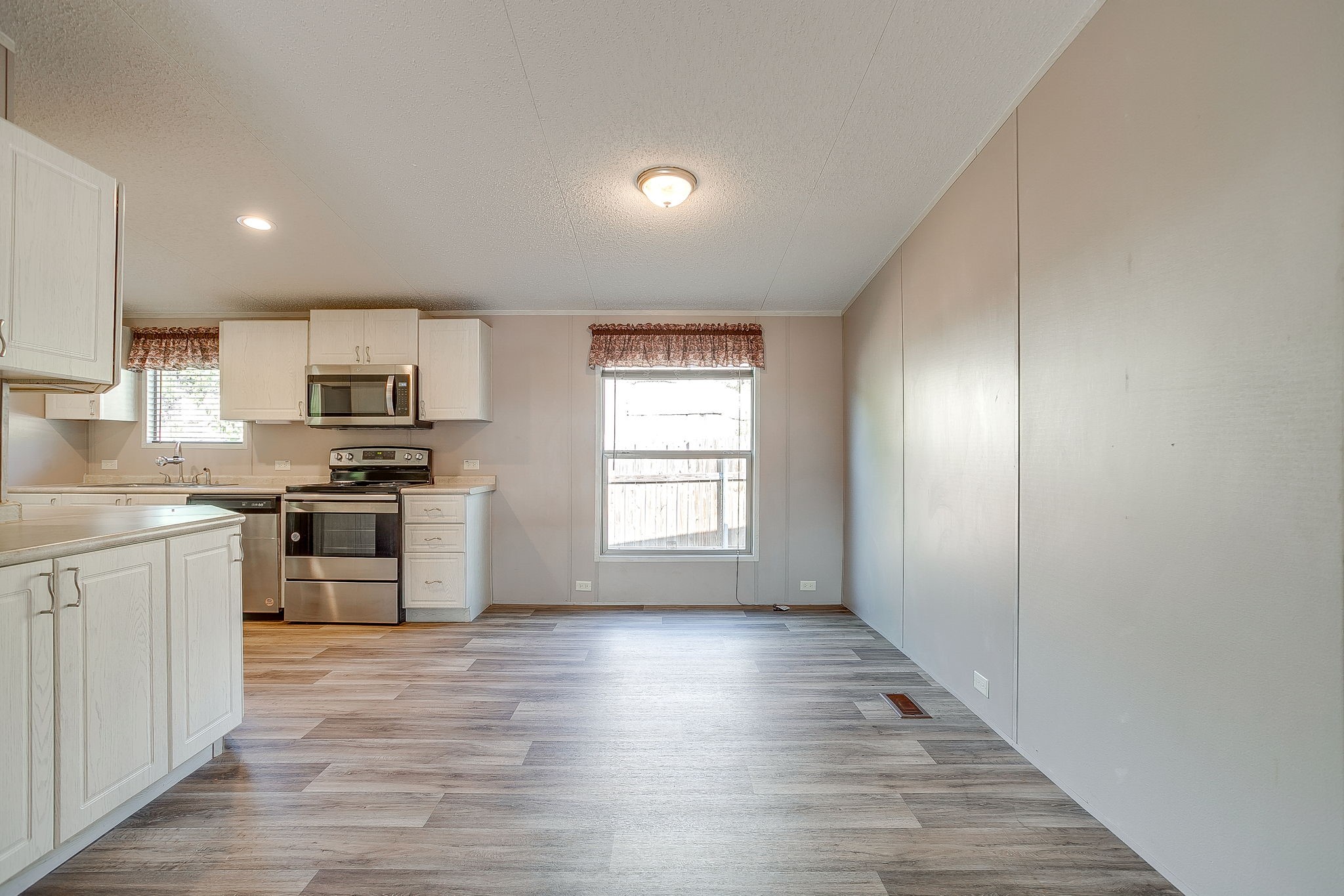 900 Tree Drive Granbury TX 76048