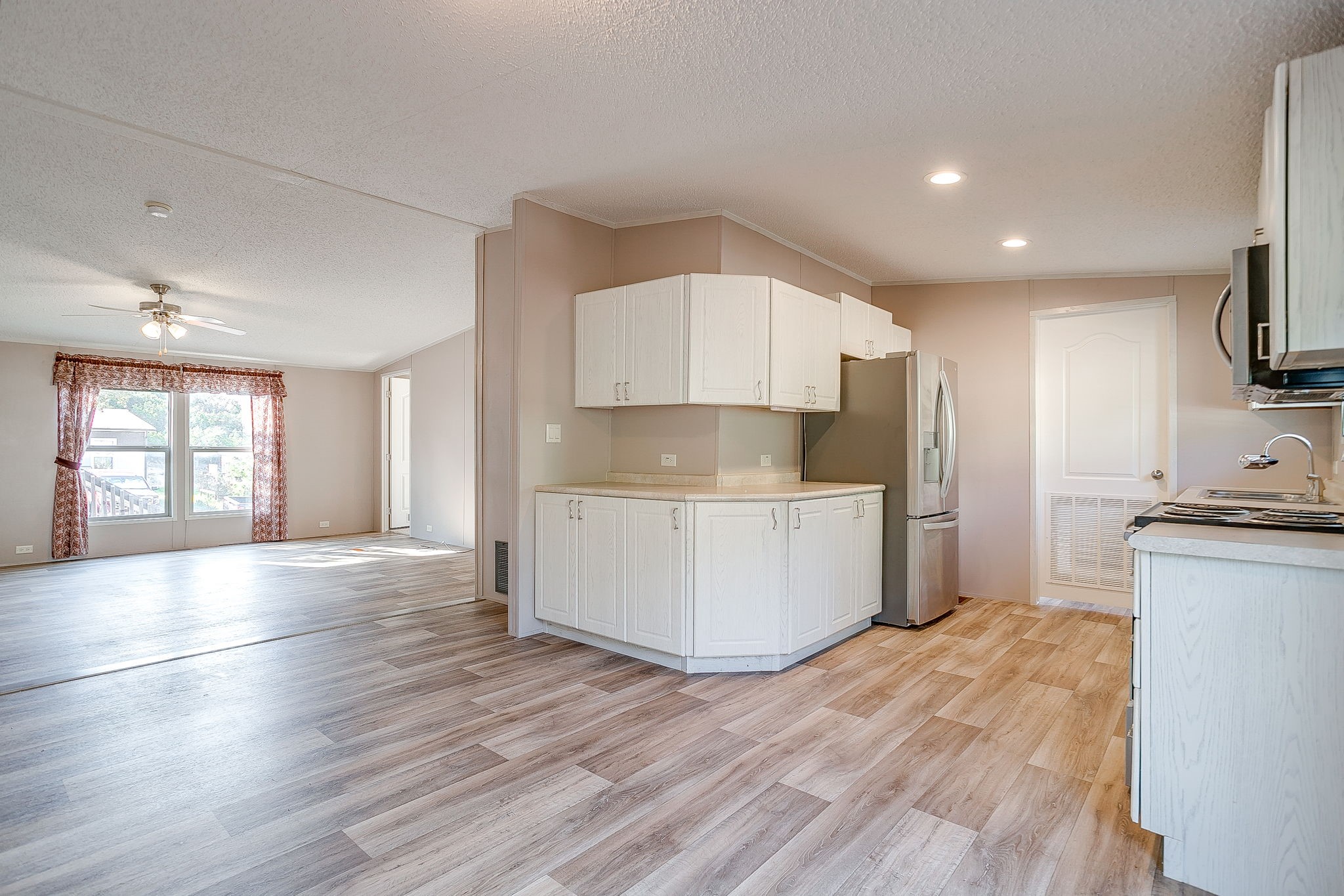 900 Tree Drive Granbury TX 76048