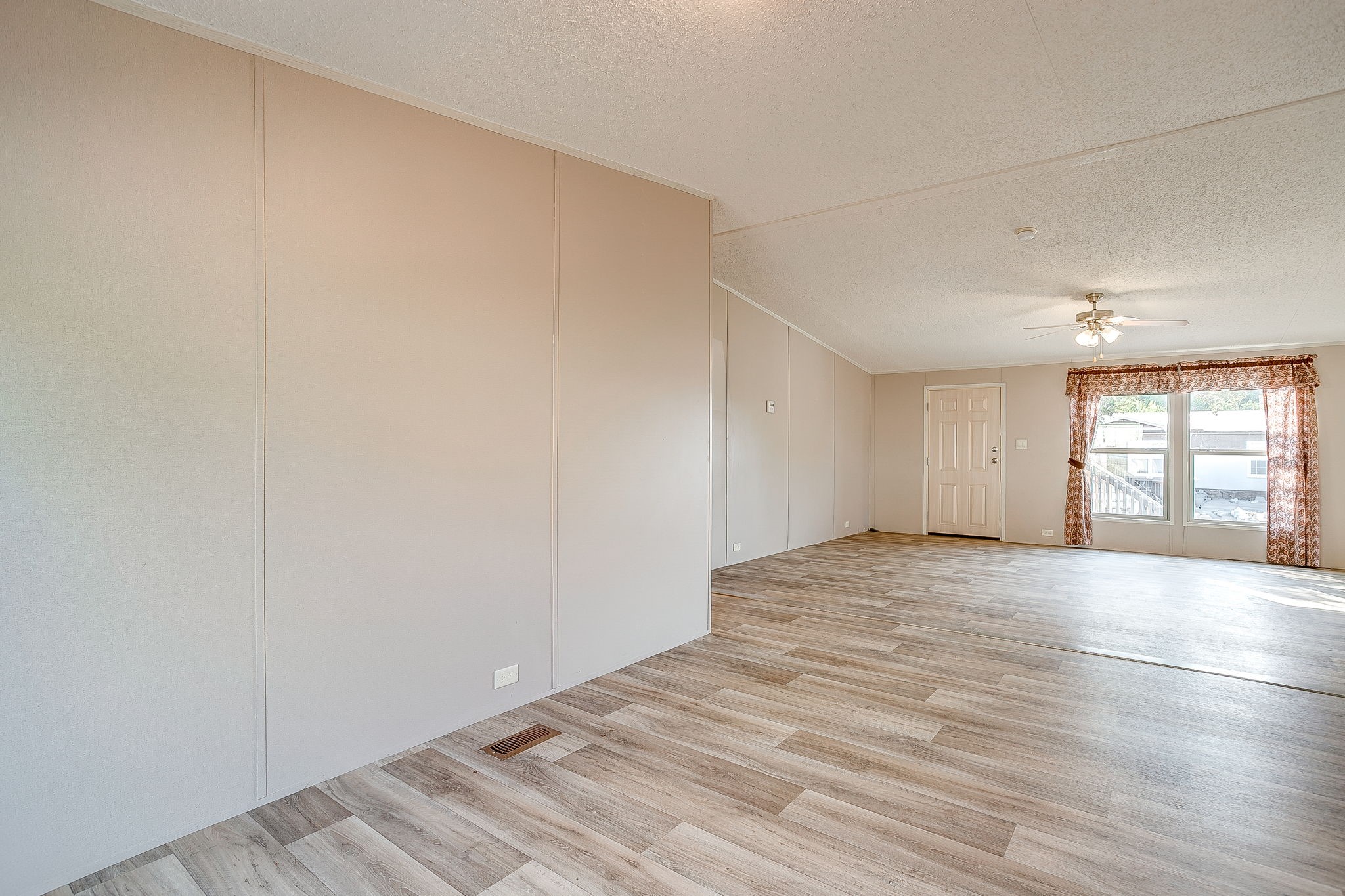 900 Tree Drive Granbury TX 76048