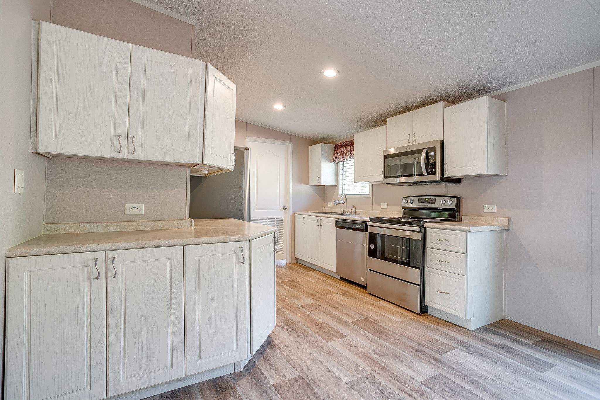 900 Tree Drive Granbury TX 76048