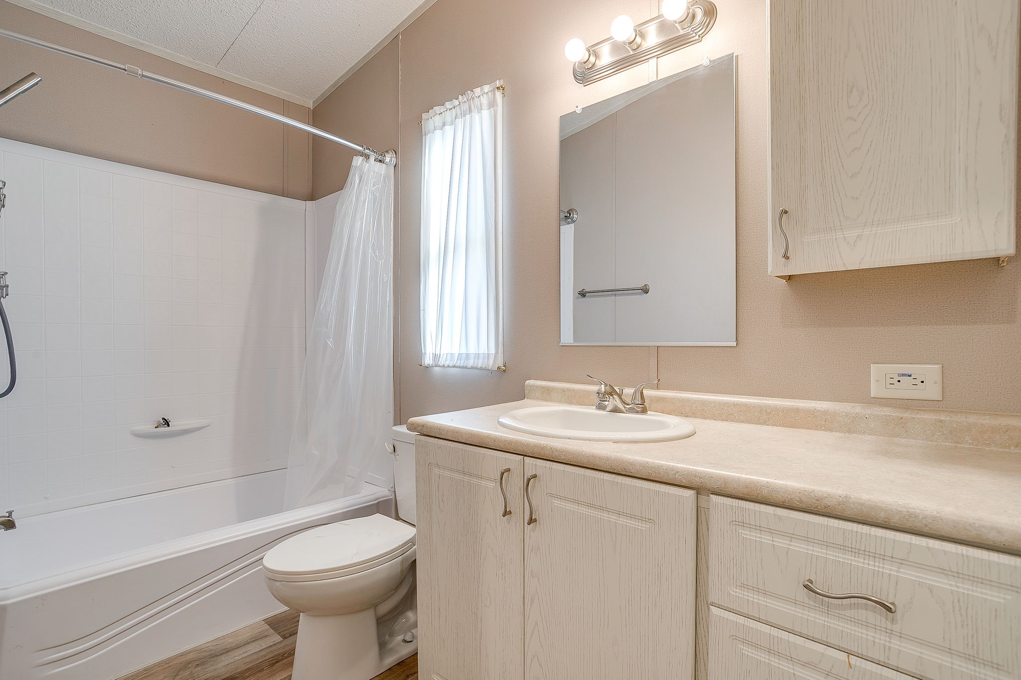 900 Tree Drive Granbury TX 76048