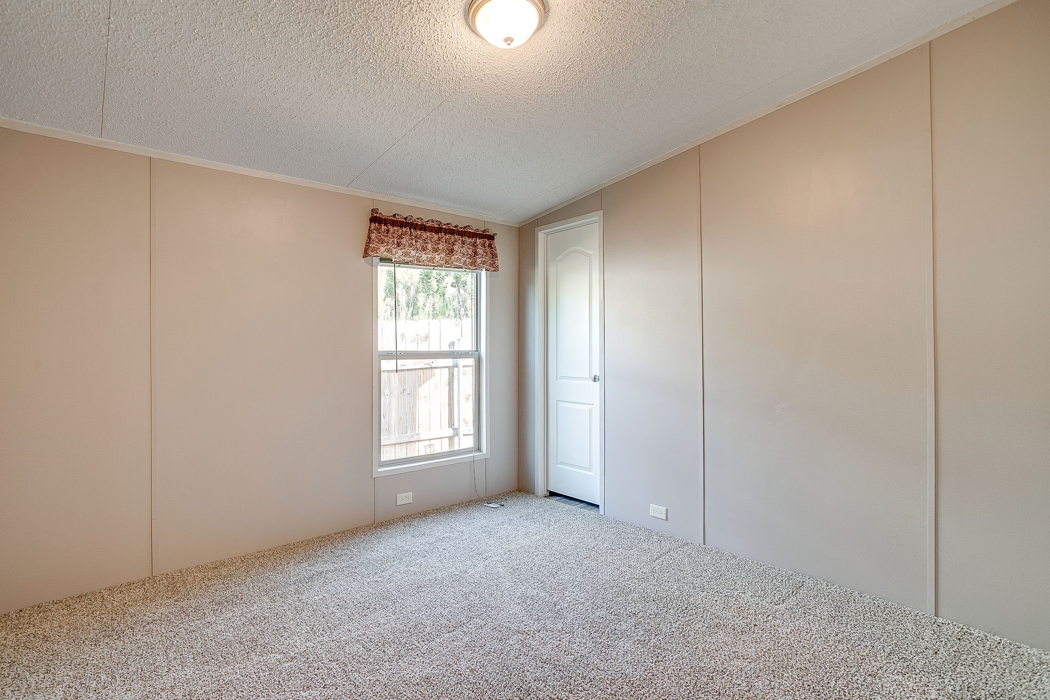 900 Tree Drive Granbury TX 76048