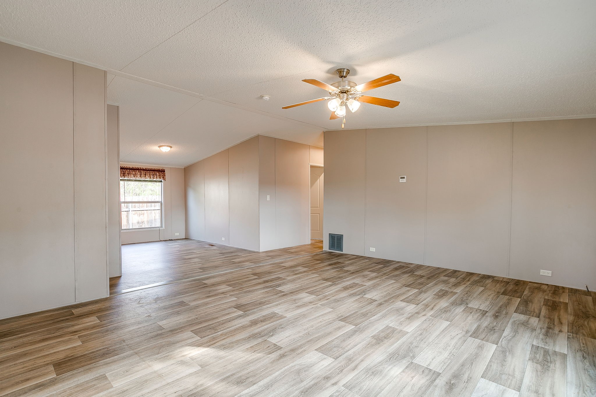 900 Tree Drive Granbury TX 76048